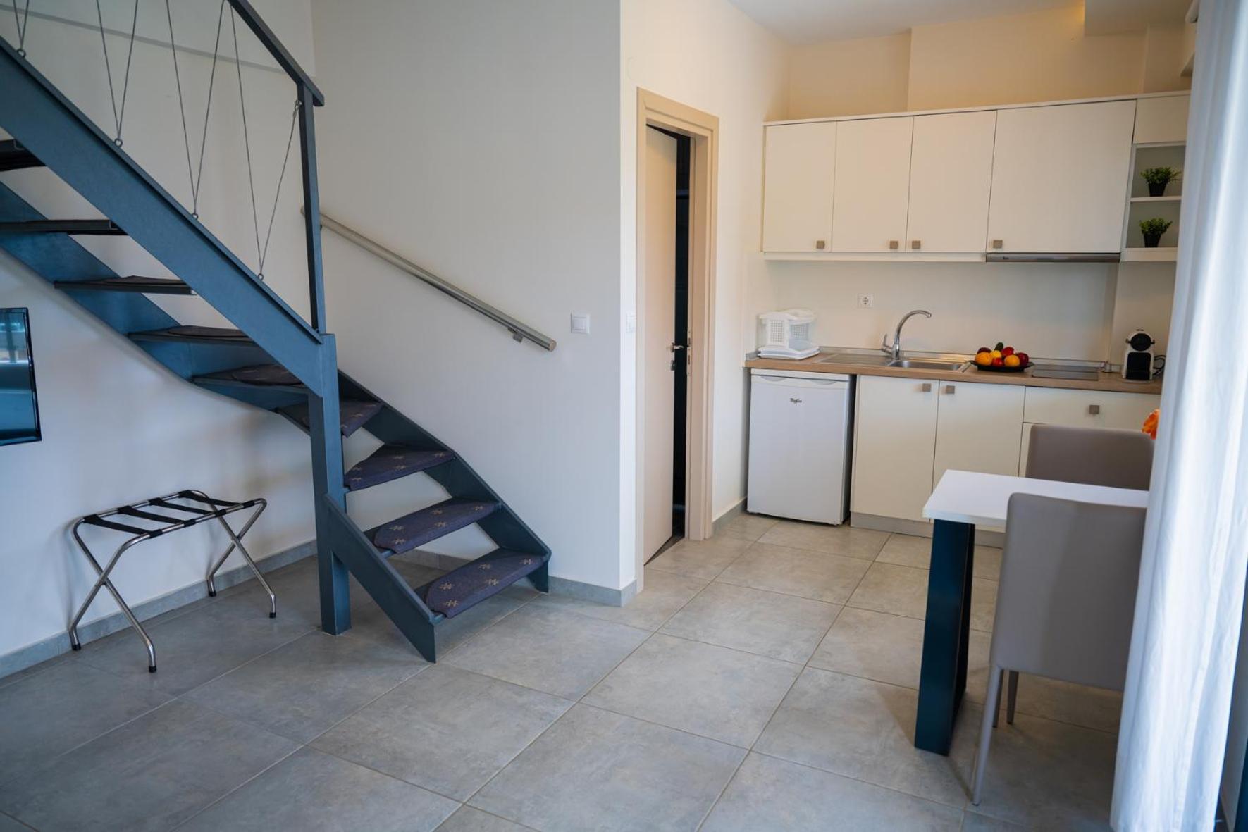 Callista Suites Флогита Экстерьер фото