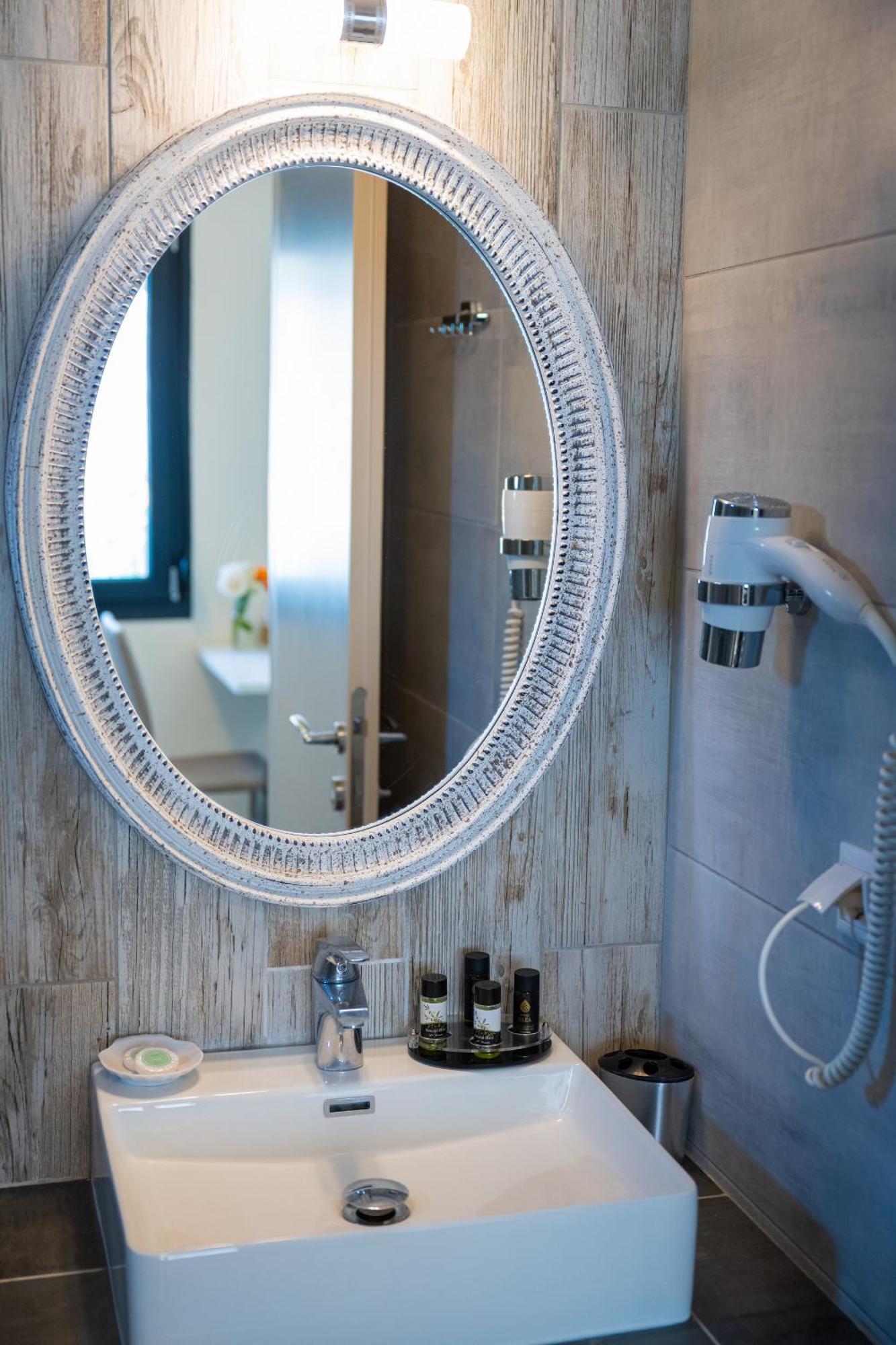 Callista Suites Флогита Экстерьер фото